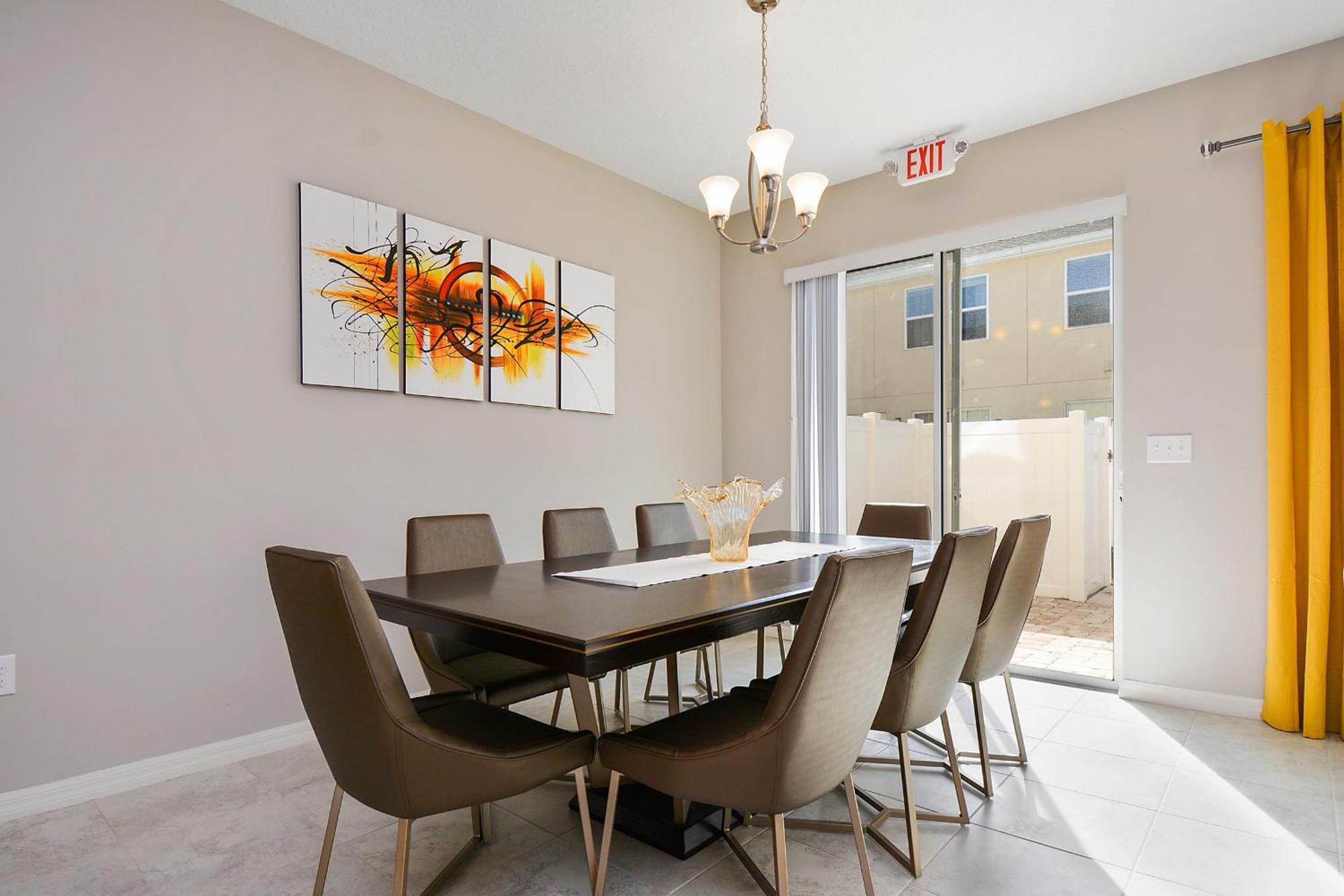 Four Bedrooms Townhome 5122 كيسيمي المظهر الخارجي الصورة
